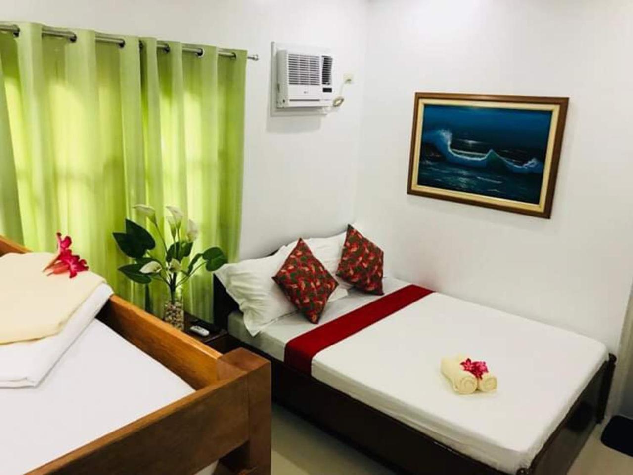 A&J Pension Puerto Princesa Екстер'єр фото